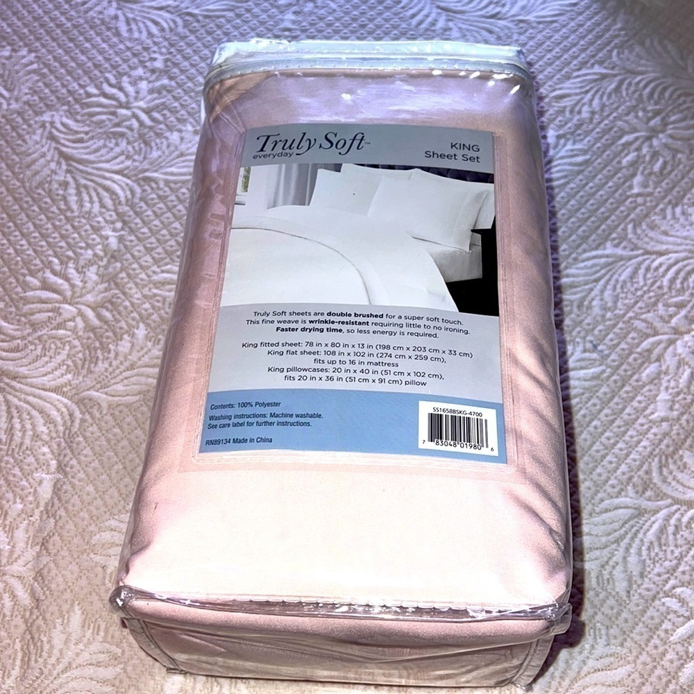 Truly Soft Everyday King bed Set